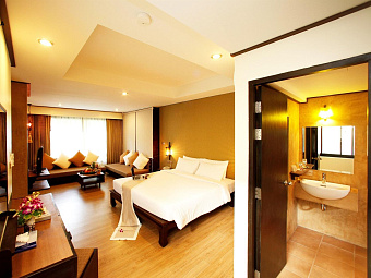 PHUKET ISLAND VIEW HOTEL 3*