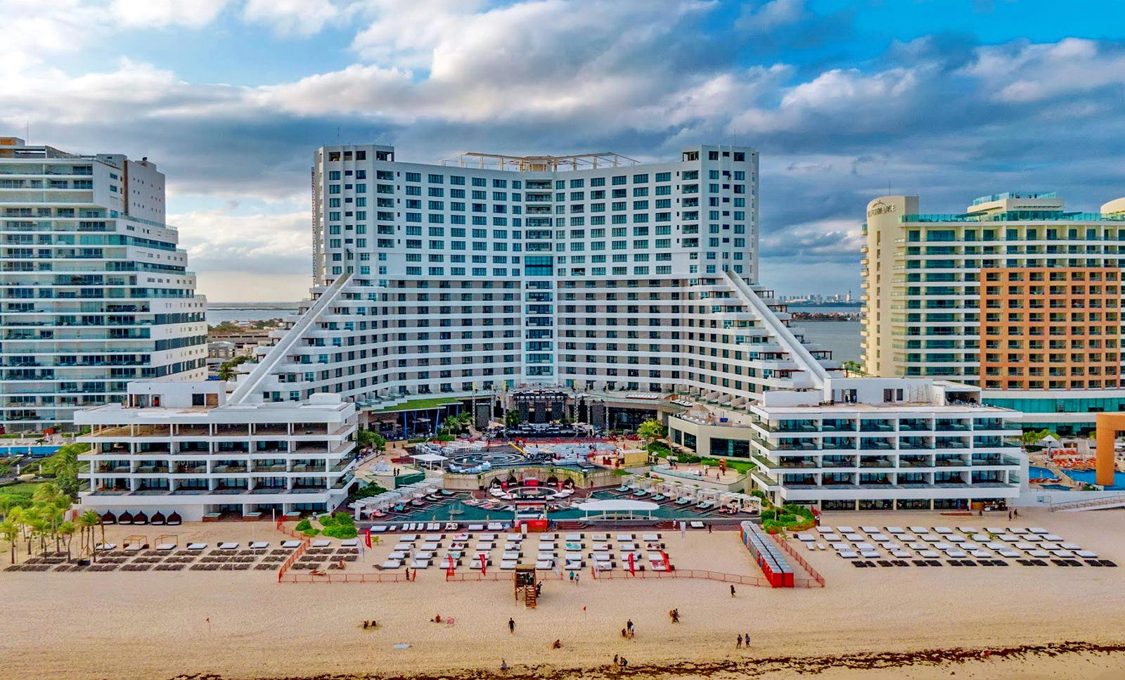 MELODY MAKER CANCUN 5*