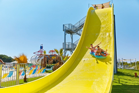 Wave Slide.jpg Wave Slide.jpg