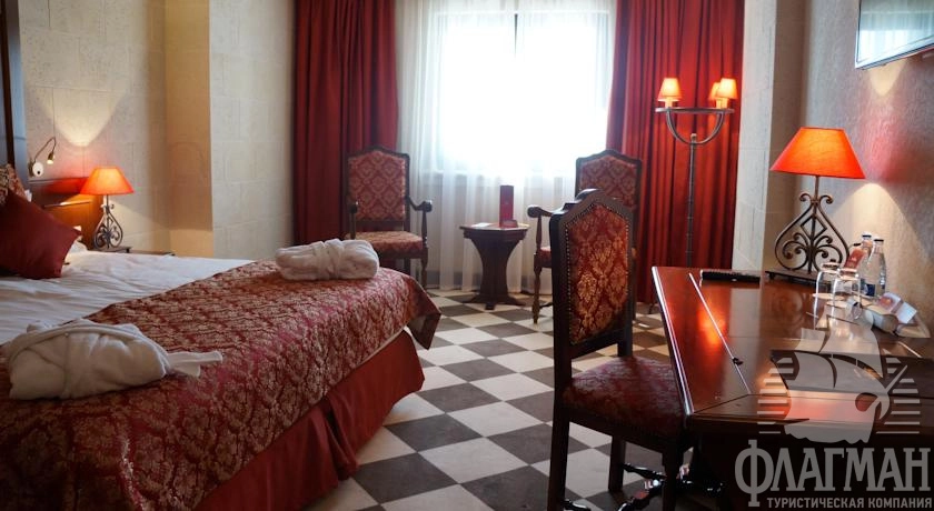 Отель БОГАТЫРЬ 4*4.jpg Отель БОГАТЫРЬ 4*4.jpg