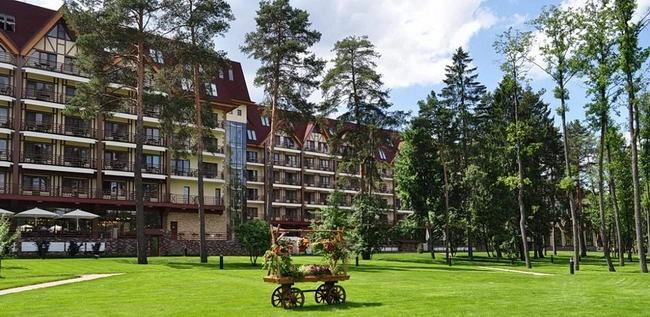 Конгресс-отель Ареал 4* Конгресс-отель Ареал 4*