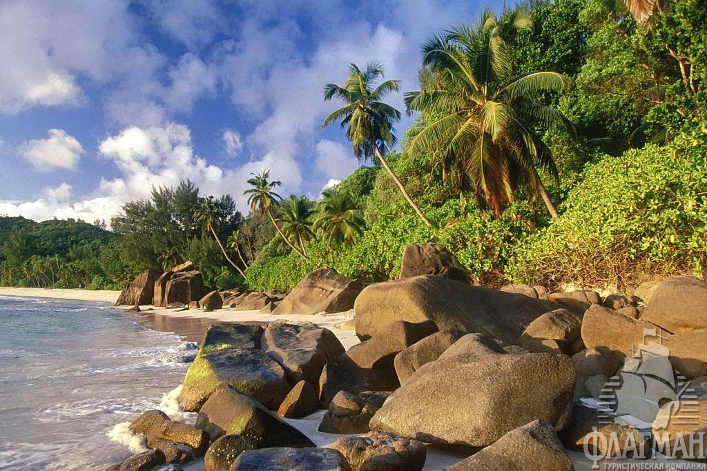 Пляж Anse Takamaka