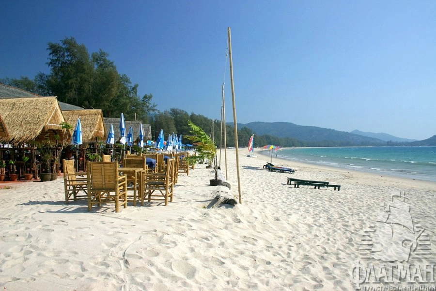  Белоснежный пляж Банг-Тао на Пхукете