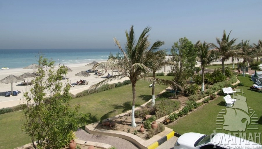 Пляж Умм-эль-Кувейна