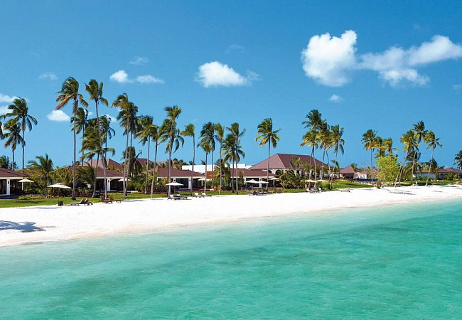 Пляжные отели в восточной и юго-восточной части Занзибара тоже хороши, но в этих местах сильно выражены отливы и приливы.