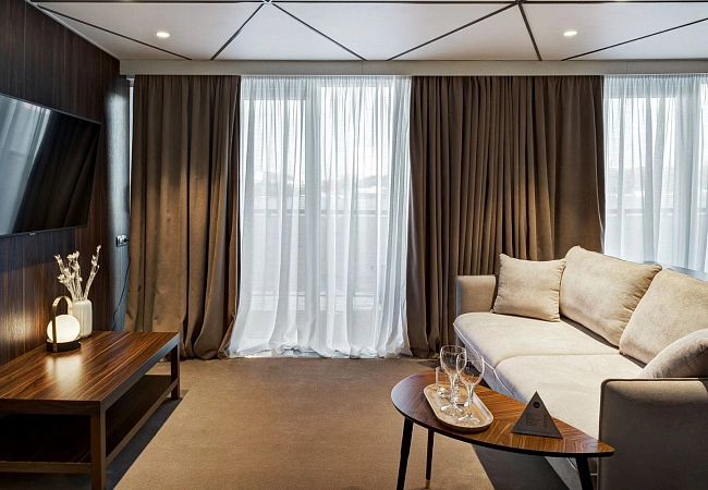 Каюта Гранд Люкс с балконом