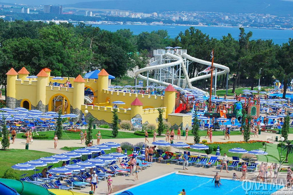 Аквапарк Золотая Бухта