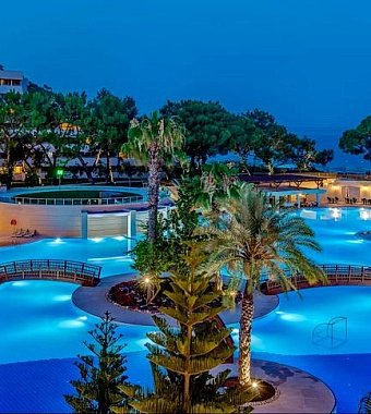 Отели Турции с подогреваемыми бассейнами работающие зимой