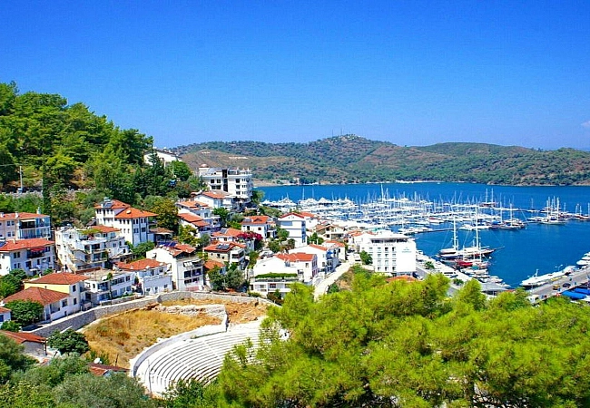 Фетхие - порт, античный амфитеатр