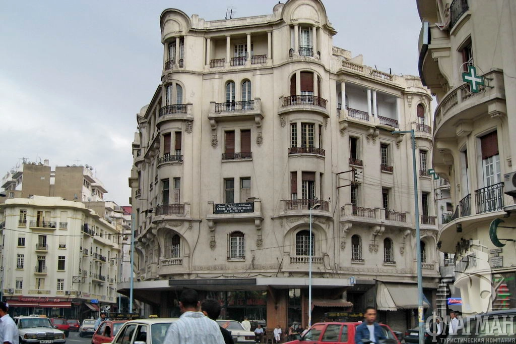 Здания колониальной архитектуры времён французского протектората.