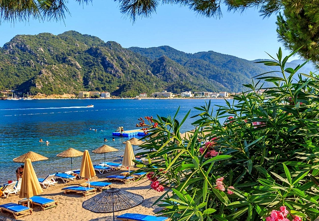 Пляж в окрестностях Мармариса