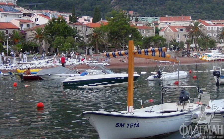 Прогулочные лодки в Петроваце