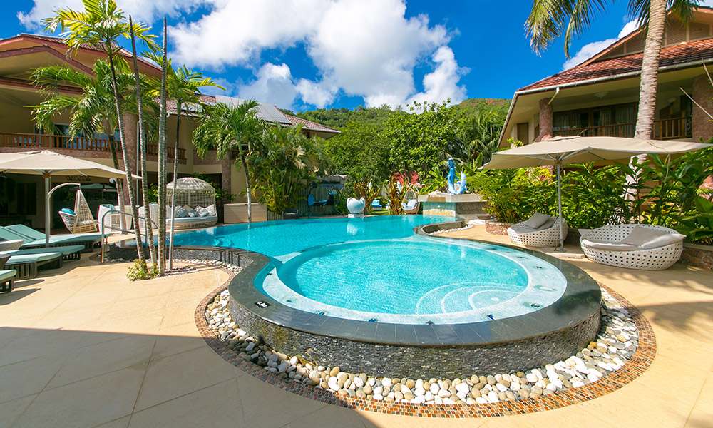 LE DUC DE PRASLIN 4*