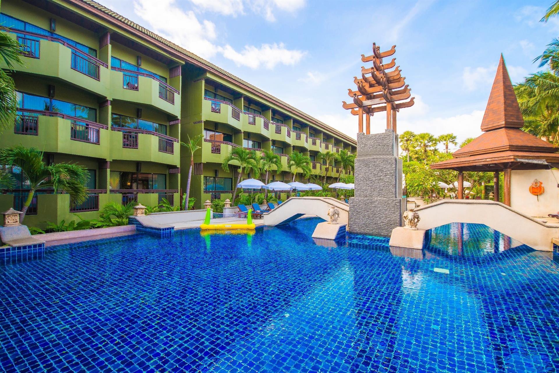 PHUKET ISLAND VIEW HOTEL 3*