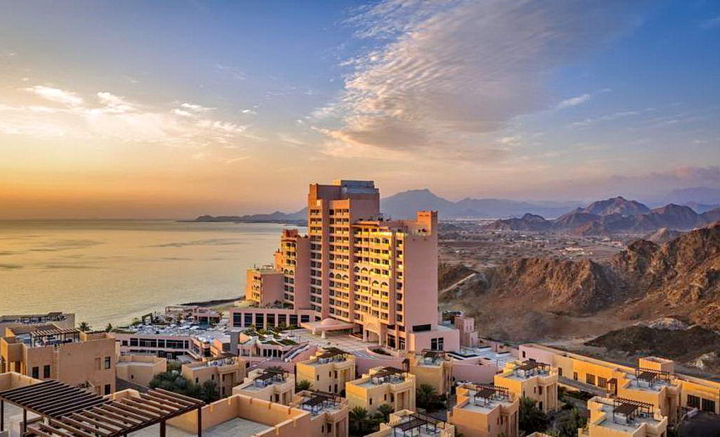 FAIRMONT FUJAIRAH BEACH RESORT 5*