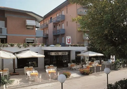 Отель JUNIOR 3*, Италия, Адриатическая ривьера.
