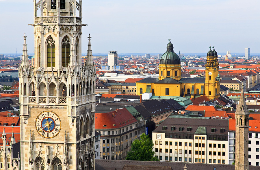 Мюнхен - Башня церкви Святого Петра.jpg