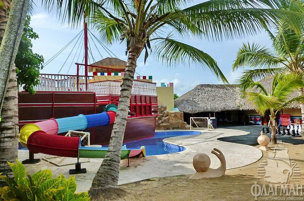 Водная горка в Dreams Punta Cana Resort 5*