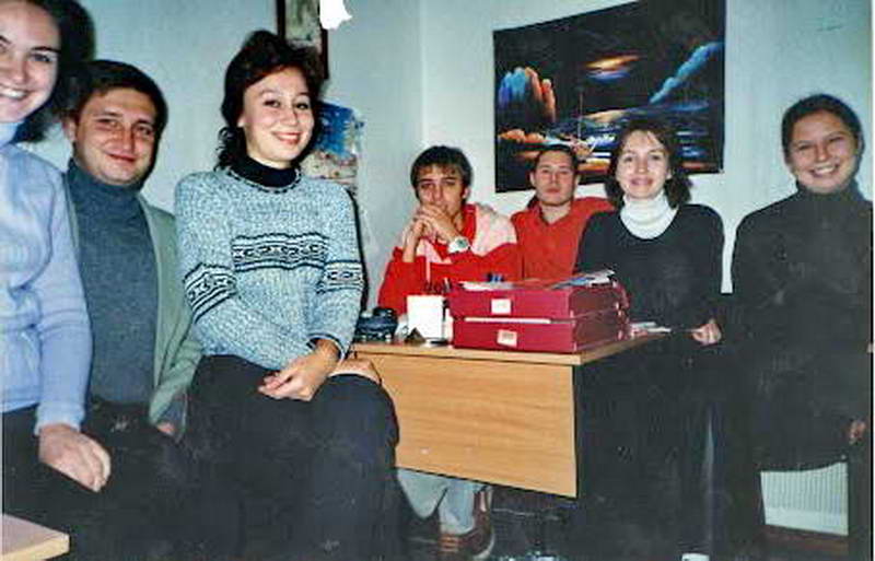 Коллектив Флагман Тревел в 2001 году