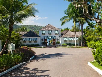 ROUND HILL HOTEL AND VILLAS 5*