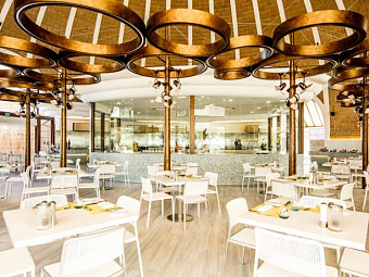 HOLIDAY INN RESORT KANDOOMA 5*