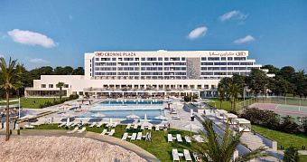 Crowne Plaza Muscat 4*