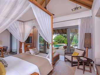 VAKKARU MALDIVES 5*