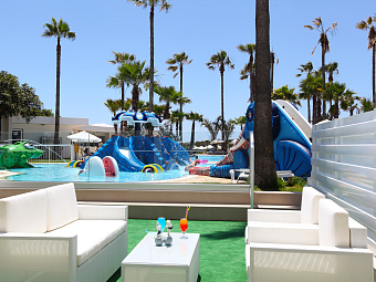 THE DOME BEACH 4*