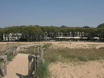 Отель BELLEVUE 4* Super