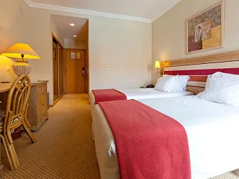 RIVIERA 4*