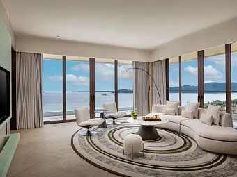 HUALUXE SANYA YALONG BAY RESORT 5*