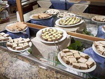 Отель SLAVUNA 3*