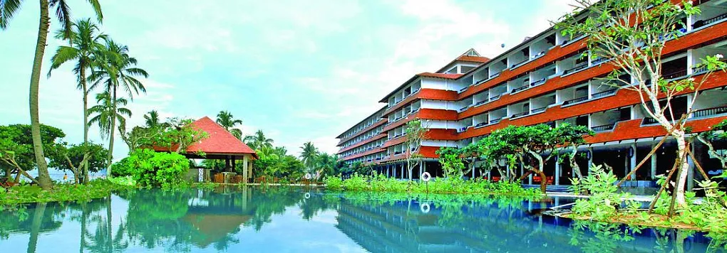 Отель CHAAYA TRANZ 4*, Шри-Ланка, Хиккадува.