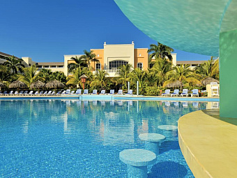 IBEROSTAR ROSE HALL BEACH 5*