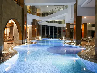 RIXOS SUNGATE 5*