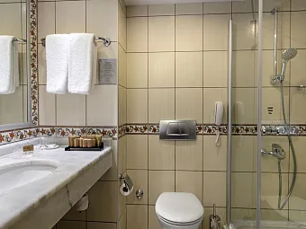 SEVEN SEAS HOTEL LIFE 5*