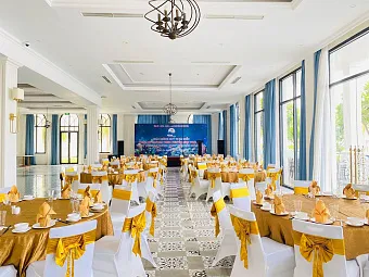 MELIA VINPEARL CAM RANH BEACH RESORT 5*