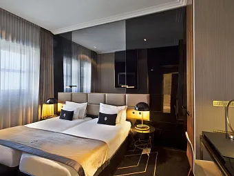 Отель ALTIS AVENIDA 5*