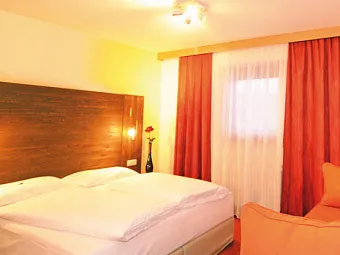 Отель KOENIG HOTEL 3*
