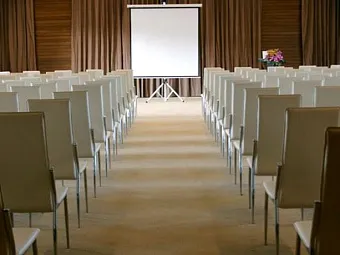 Отель ALPINA PHUKET NALINA RESORT 4+*