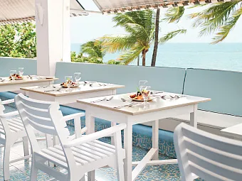  Отель COUPLES TOWER ISLE 5*
