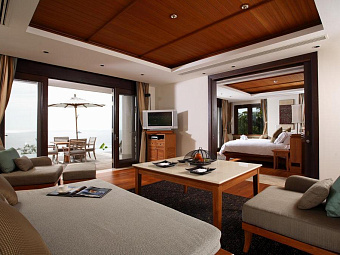 Ocean View Spa Pool Suite