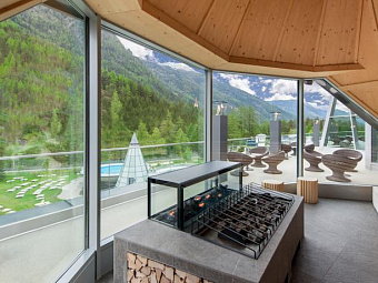Отель AQUA DOME HOTEL 4*
