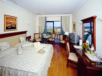 Отель ATRIUM PALACE THALASSO SPA RESORT & VILLAS 5*