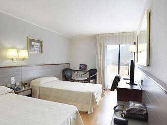 KYRIAD ANDORRA COMTES HOTEL 3*