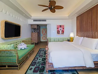 SAII LAGOON MALDIVES, CURIO COLLECTION BY HILTON 5*
