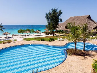 SANDIES BAOBAB BEACH 4*
