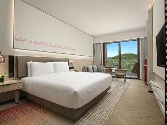 HUALUXE SANYA YALONG BAY RESORT 5*