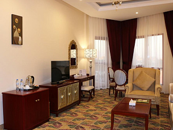  RED CASTLE HOTEL 4*