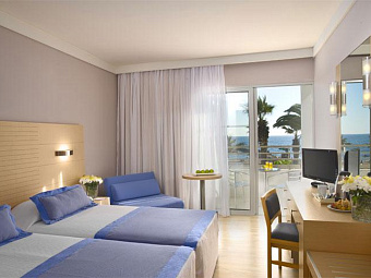   LOUIS LEDRA BEACH 4*